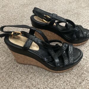 Antonio Melani Cork Wedge Sandals 5 Black Ankle Strap Peep Toe Snake Skin